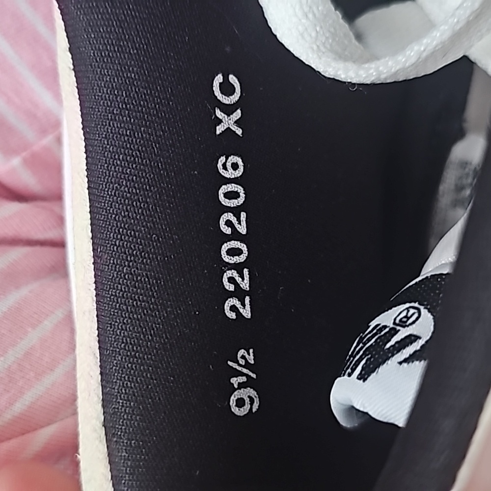 Jordan 1 Retro AJKO White/Black/Gray Fog/Sail - Picture 7 of 7